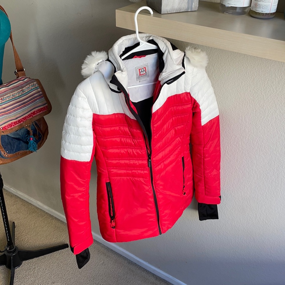 red and white puffer with fur